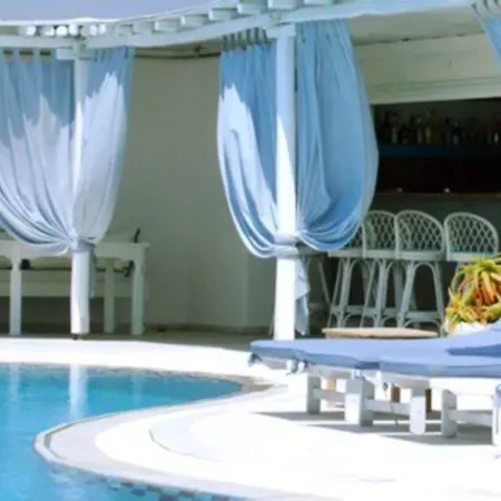 Giannoulaki Ξενοδοχείο 4*