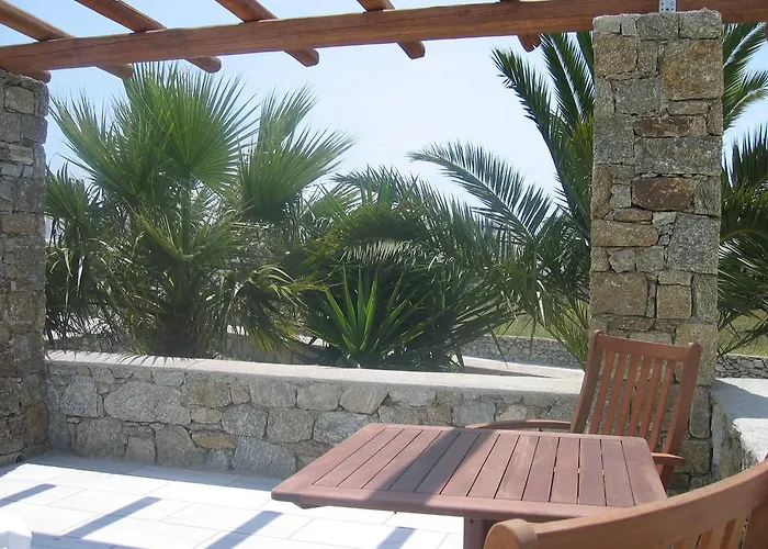 Giannoulaki מלון 4*