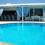 Giannoulaki 4* Mykonos Town