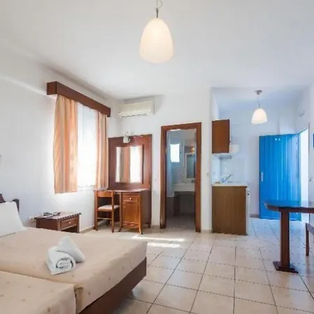 Giannoulaki Mykonos Town