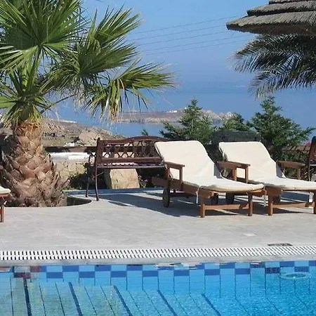 Ξενοδοχείο Giannoulaki 4*