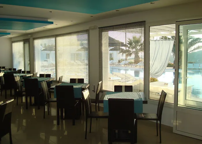 Giannoulaki Mykonos Town