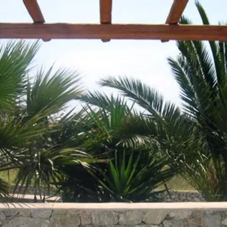 Giannoulaki Hotel